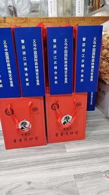 董香茂  手工炒货