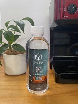 呵嗲   天然矿泉水