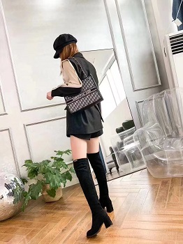 希望服饰