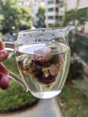 乌梅荷叶饮