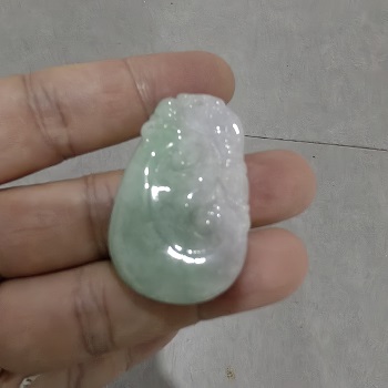 笨鸟画廊   翡翠首饰店