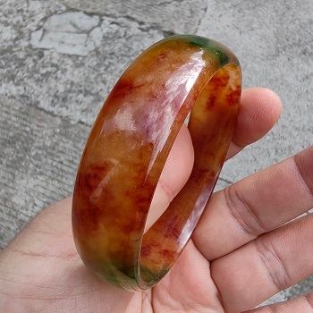 笨鸟画廊   翡翠首饰店