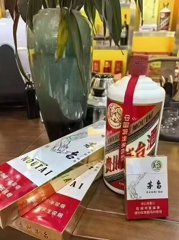  笨鸟画廊竞卖会   