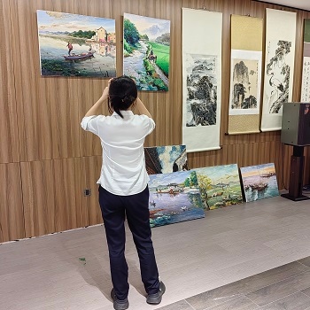 笨鸟画廊竞卖会   
